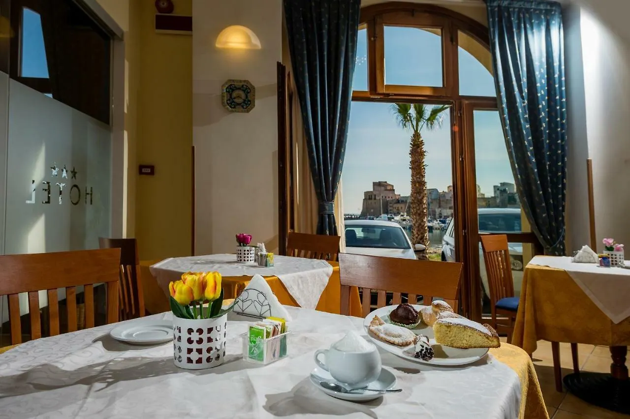 קאסטלמארה דל גולפו Hotel Cala Marina