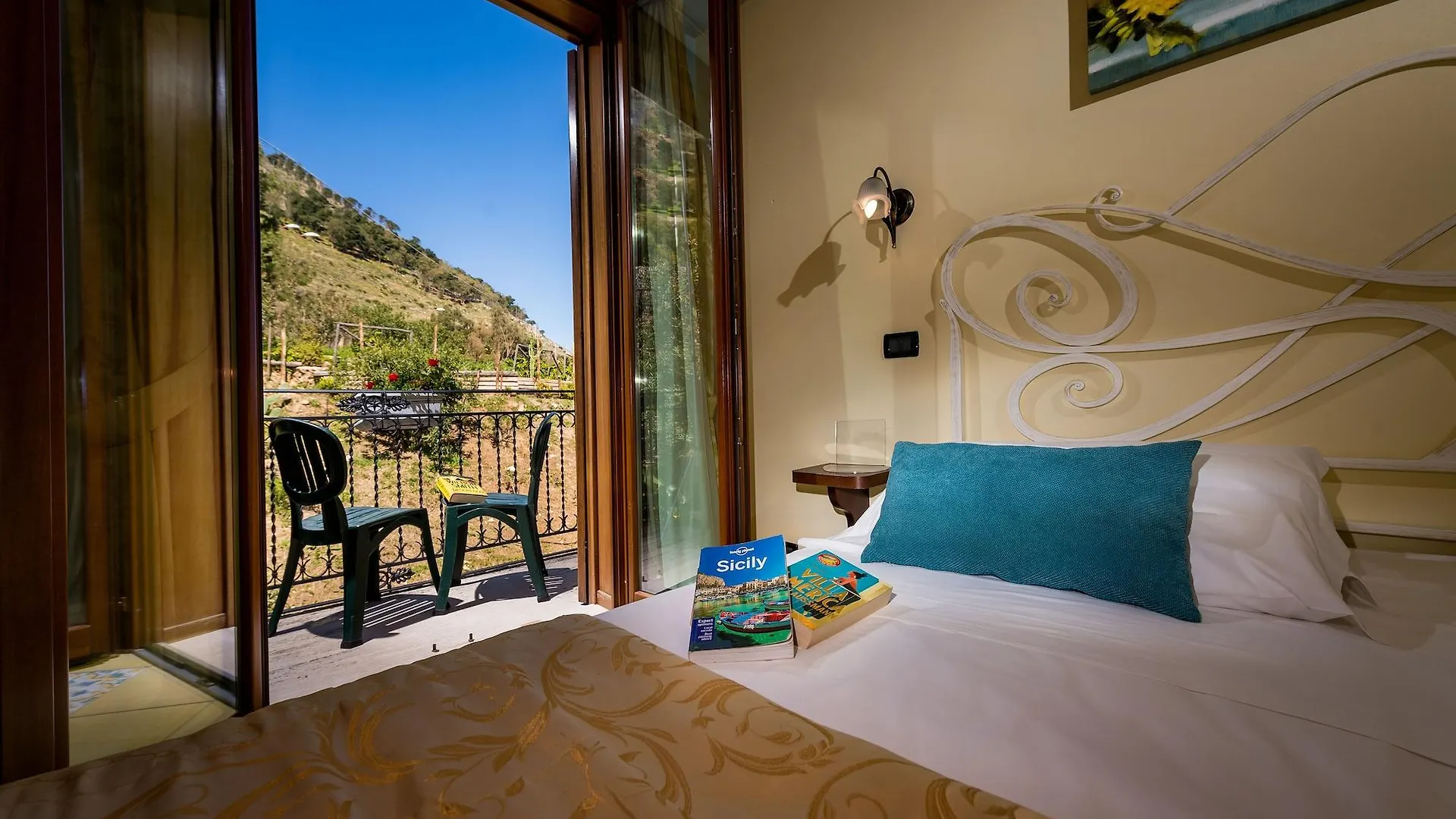 ***  Hotel Cala Marina カステッランマーレ・デル・ゴルフォ イタリア