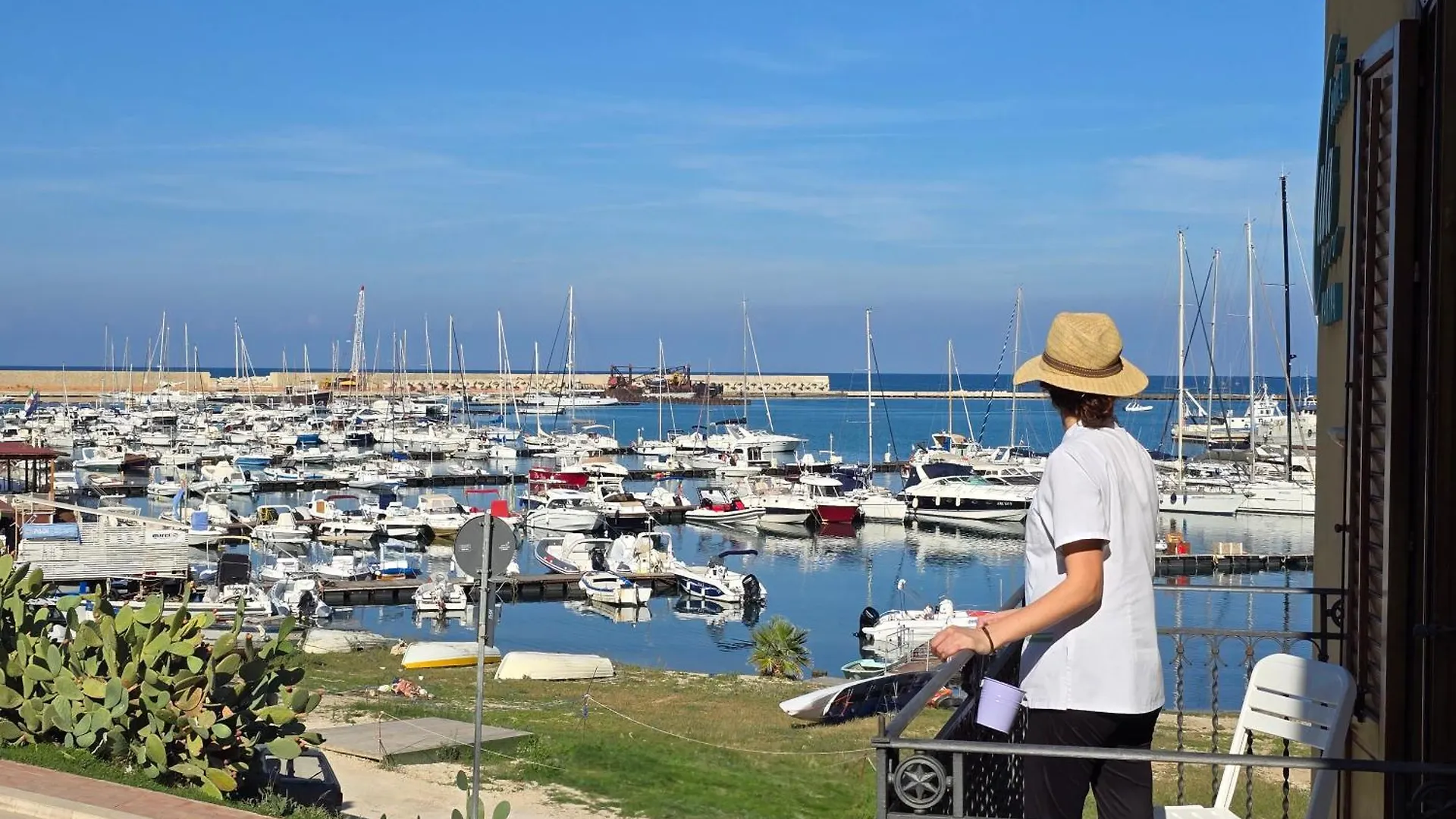 Hotel Cala Marina カステッランマーレ・デル・ゴルフォ