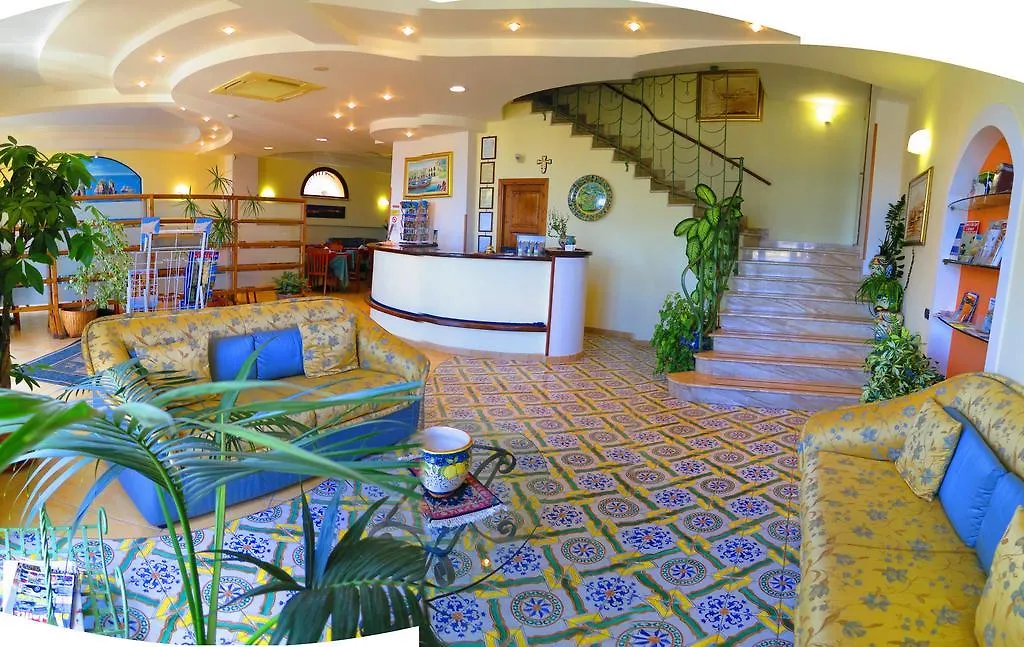 Hotel Cala Marina Castellammare del Golfo 3*,